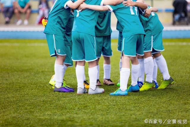 申京回应与杜兰特及乌度卡关系：从未发生争吵 理解教练的严格期望